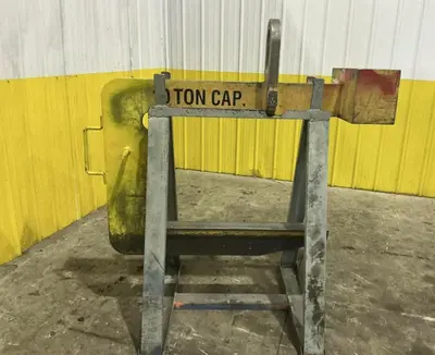 USED CALDWELL 82-10-48