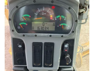 2011 Caterpillar 12M
