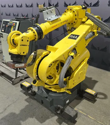 USED 2005 FANUC R2000IA/165F