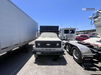 Used 1984 GMC 6000 Dump trucks California US | Lillo Machinery #1403772