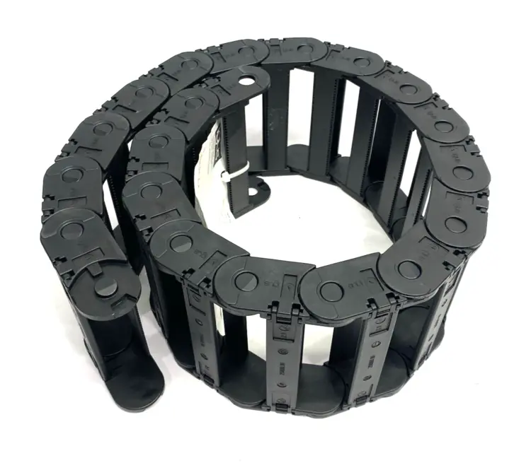 Used IGUS E-CHAIN FLEXIBLE CABLE CARRIER ASSEMBLY Cable & Wire | Maverick Industrial Sales #1099459