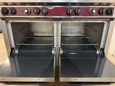 Used Southbend Used 48" Southbend X448EE 8 Burner Range w/ (2) Space Saver Ovens, Natural Gas Commercial Ranges Illinois US | Falcon Restaurant Supply #1374937