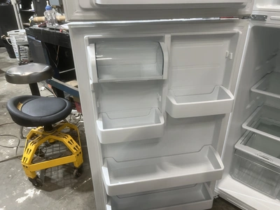 Used CRITERION FREEZER ON TOP Refrigerators Michigan US | Miedema Asset Management Group #1425146