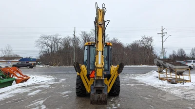 USED NEW HOLLAND 675E