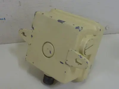 USED FEDERAL SIGNAL 450