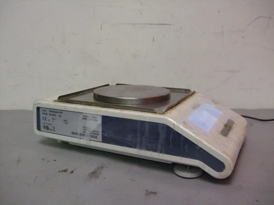 USED METTLER TOLEDO ML303E