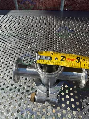 USED BS&B GR-C SAFETY HEAD 1 1/2" FITTING W/ 45 PSIG RUPTURE DISC, 1" TEE FITTING