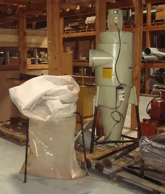 EXTREMA  DC-253C, 5 HP COMBINATION CYCLONE/BAG TYPE DUST-COLLECTOR