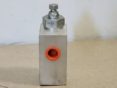 USED SUN HYDRAULICS CAB