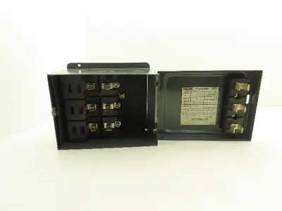 ITE BP 421 Bus Plug 30A 240V 4-Pole 3-Fuse 3Hp Standard 7-1/2Hp Max