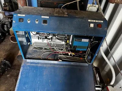 USED 2010 UNILUX 2F 100 HS
