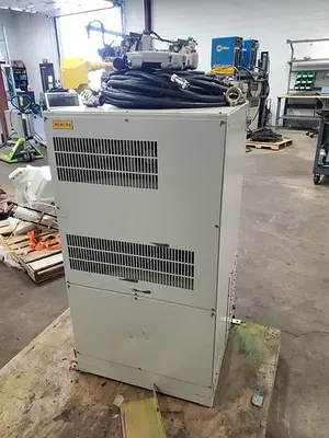 USED 2005 YASKAWA MOTOMAN HP6