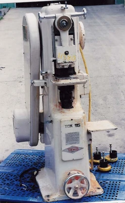 USED MANESTY F3