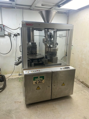 USED 1990 BOSCH 1500