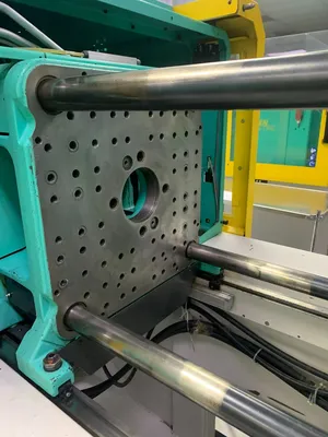 2009 ARBURG 370H600-290 Injection Molding Horizontal/Vertical | Machinery Network (5)
