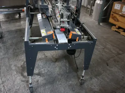 Used LITTLE DAVID LD24/2 Case Sealers - Tapers Illinois US | M&M Equipment Corp. #1369439