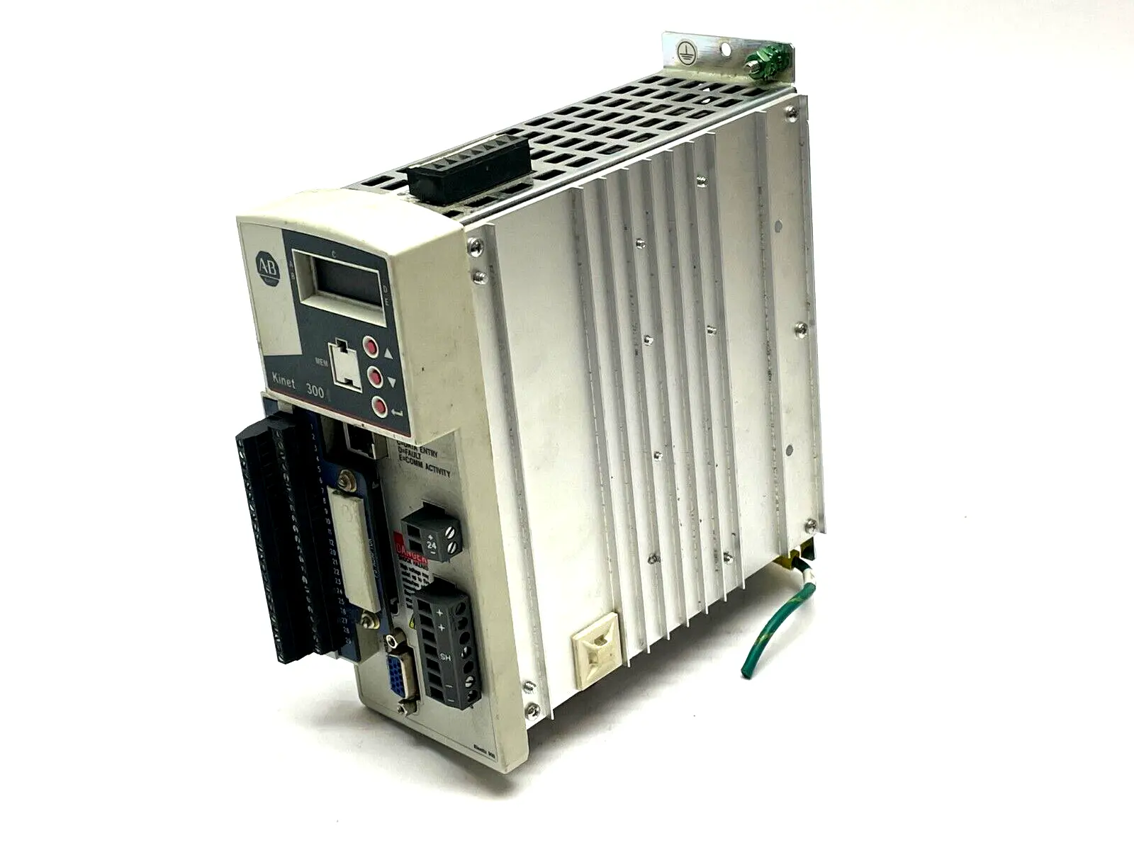 2097-V31PR0 | Allen Bradley  Ser A Drive Servo 120/240VAC 1-Phase 0.40kW 2.8A - Used
