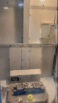 USED 2005 HAAS MDC-500 MILL DRILL CENTER