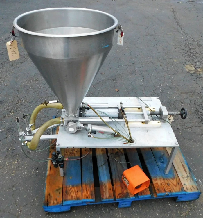 Used GEYER TWIN PISTON FILLER TWIN PISTON Piston Fillers New Jersey US | Champion Trading Corporation #423621