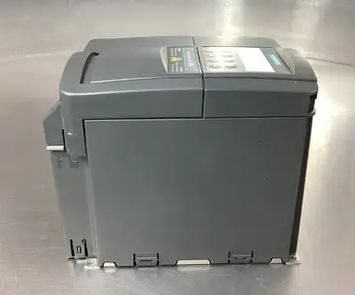 Siemens 6SE6440-2UD22-2BA1 Micromaster 440 Drive 3Ph 5.9A 0-650Hz 1D-03