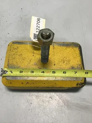 USED METAL FABRICATOR LEVELING PAD