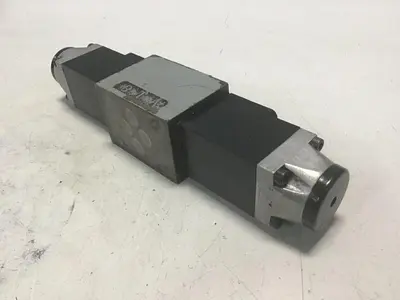 USED REXROTH 4WE6E51/AG24N9K4V