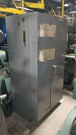 Used LYON - STRONGHOLD DOUBLE DOOR LOCKING CABINET Cabinets Wisconsin US | Lemke Machinery Sales #309375