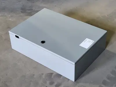 NEW HAMMOND MANUFACTURING CN4SB403