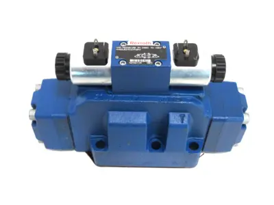 NEW REXROTH R900932453 CONTROL VALVE H-4WEH25W64/6EG24N9K4 R900932453