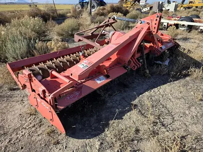 USED KUHN HR4004D
