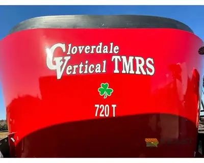Used CLOVERDALE _UNKNOWN_ Feeder Wagons Iowa US | Keast Enterprises #1360089
