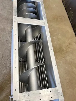 Used Screw Conveyor, 14'' Diameter X 204'' Long, Tapered Screw
