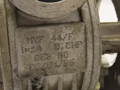 Cemp Bonfiglioli MVF 44/F Gearmotor 14:1 Reducer Hollow Shaft 115rpm .18kw 480V