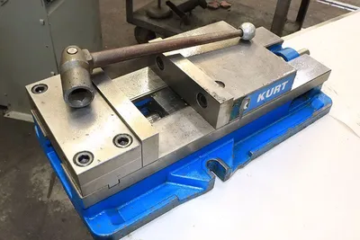 KURT B810 Anglock Vises | Prime Machinery (7)