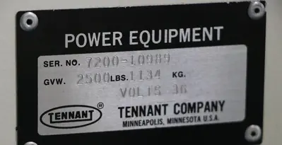 USED TENNANT 7200