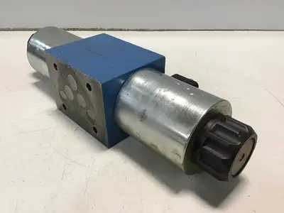 USED REXROTH 4WE10U33/CG24N9K4