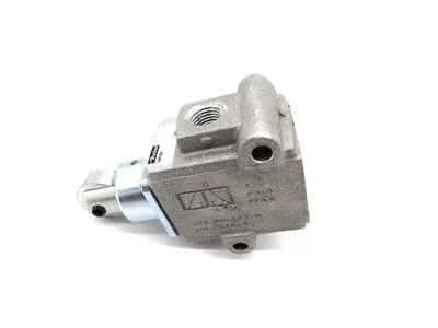 NEW PARKER CW1325 PNEUMATIC ROLLER