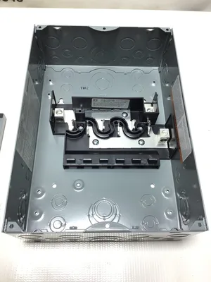 Square D HOM612L100S Homeline Circuit Breaker Load Center 100A 120/240V 50/60Hz
