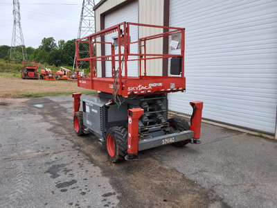 Used 2016 Skyjack SJ6832 RT Scissor Lifters North Carolina US | Stack Equipment #1208762