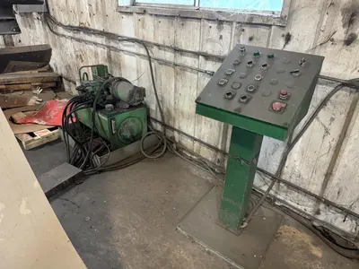 10,000 LBS X 48” X 72" OD ASC MODEL #10D48D22/5H200 DOUBLE END COIL REEL UNCOILER: STOCK #23383