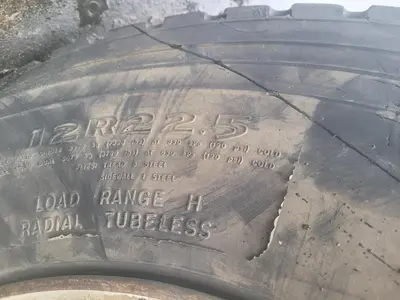 1993 CATERPILLAR V300B Forklifts | MD Equipment Services LLC (28)