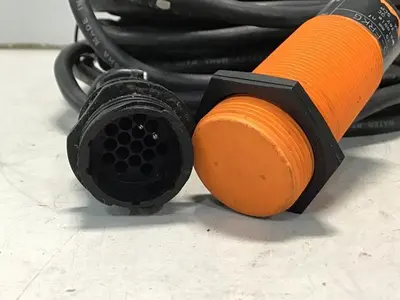 USED EFECTOR KI5060 KI-2015-FRKG