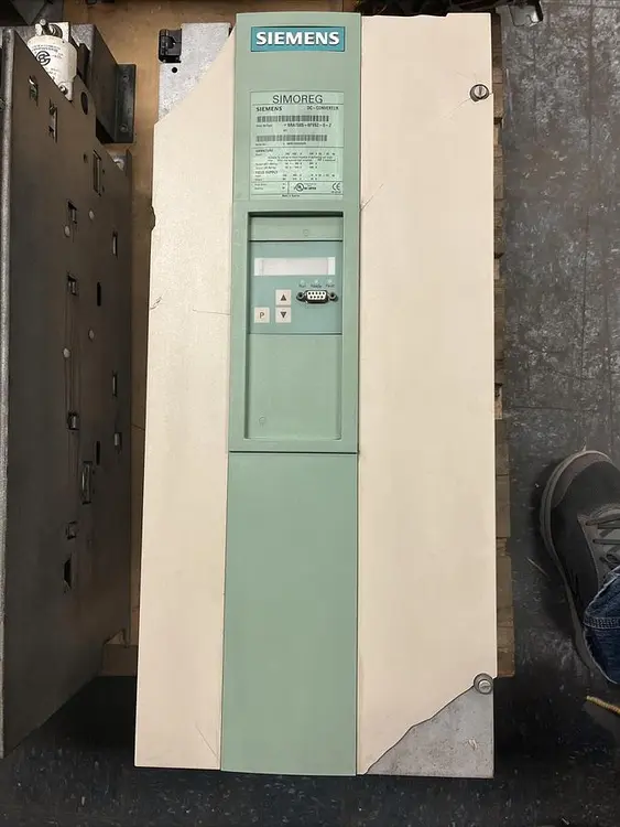 Used SIEMENS 6RA7085-6FV62-0-Z Speed Drives Ohio US | Surplus Asset Holdings #1207123