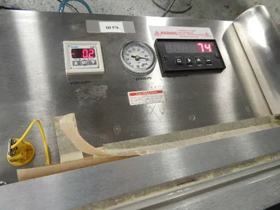 USED ACCU SEAL CORP 635/335 S/S