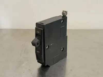 Used SQUARE D QO120 Switchgears British Columbia CA | Lenmark #244683