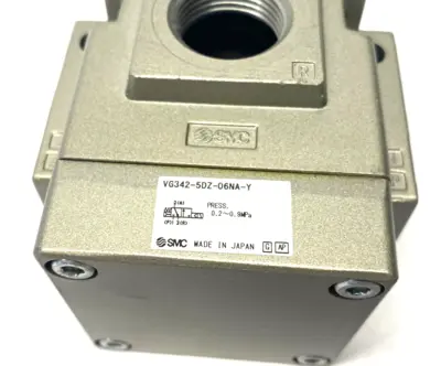 USED SMC PILOT POPPET SOLENOID VALVE 3-PORT 24VDC