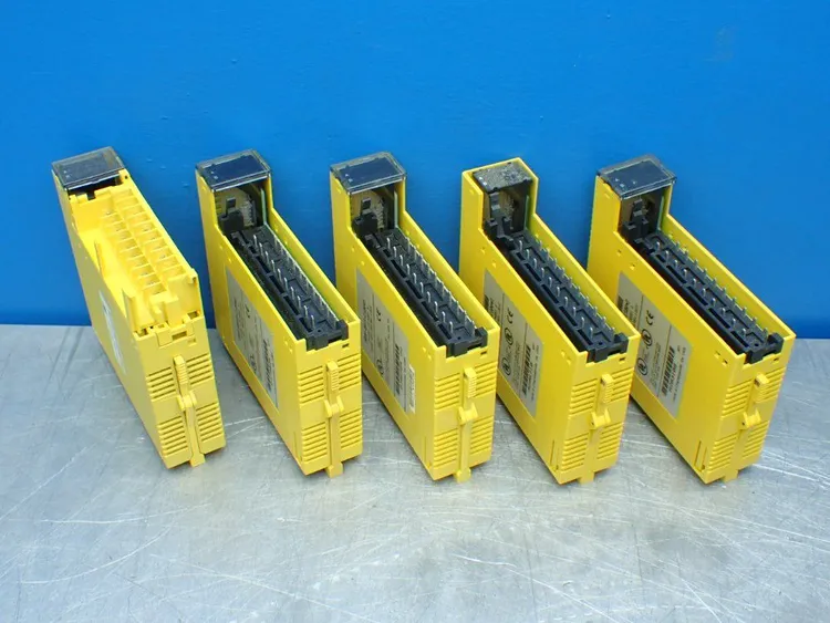 Used FANUC A03B0819C104 PLC Input & Output Ohio US | HGR 24 #885660