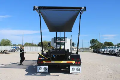 New | in-Stock 2027 PETERBILT 548 Rolloff Trucks Texas US | Roll Off Truck World #1492018