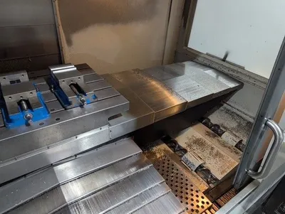 2013 HAAS VF-6SS Vertical Machining Centers | Machinery Network (5)