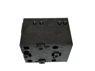 USED LYNDEX NIKKEN BMT65-BG15Z-C Z-AXIS BORING BAR HOLDER